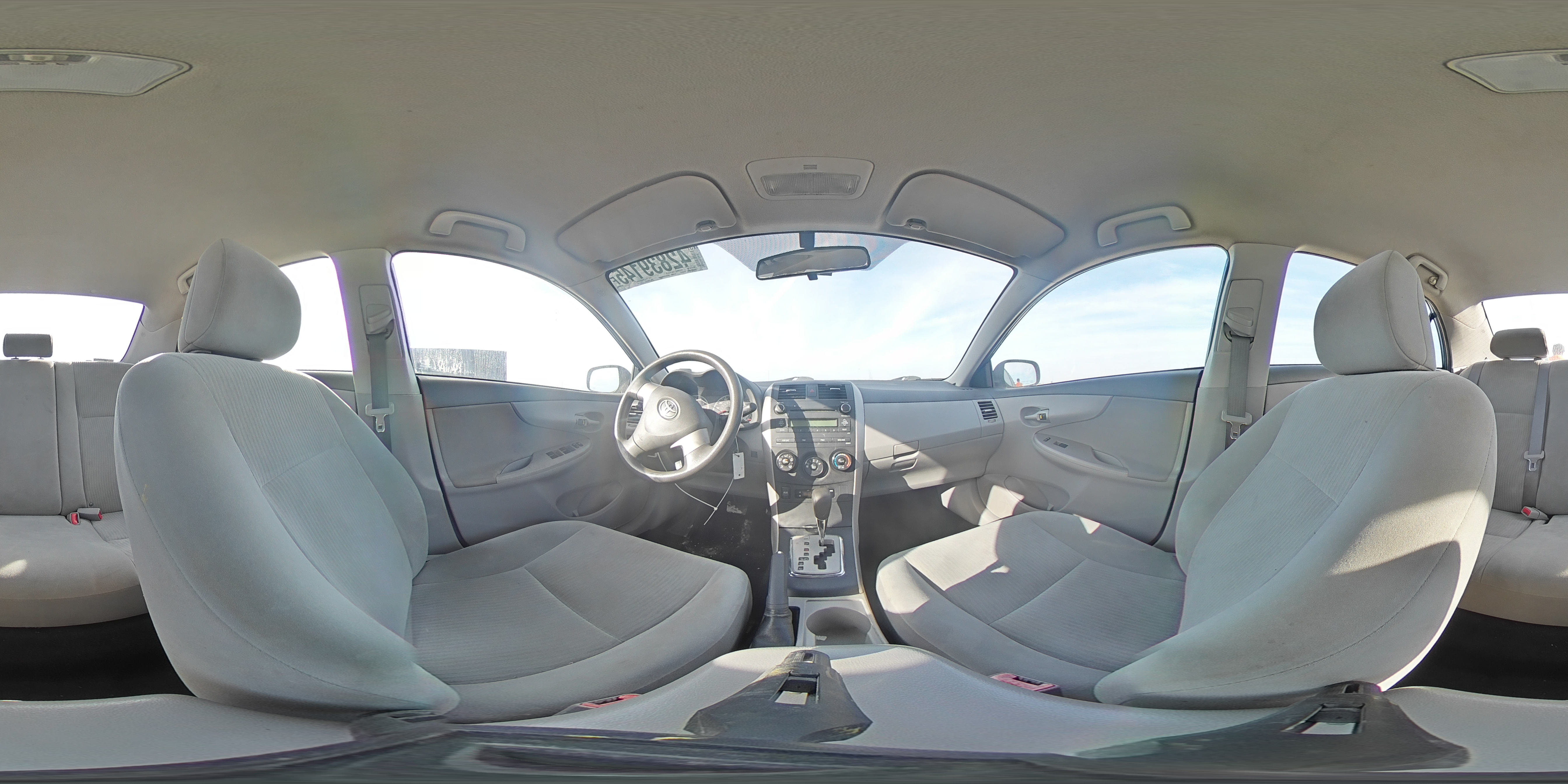 2010 Toyota Corolla - Image 12