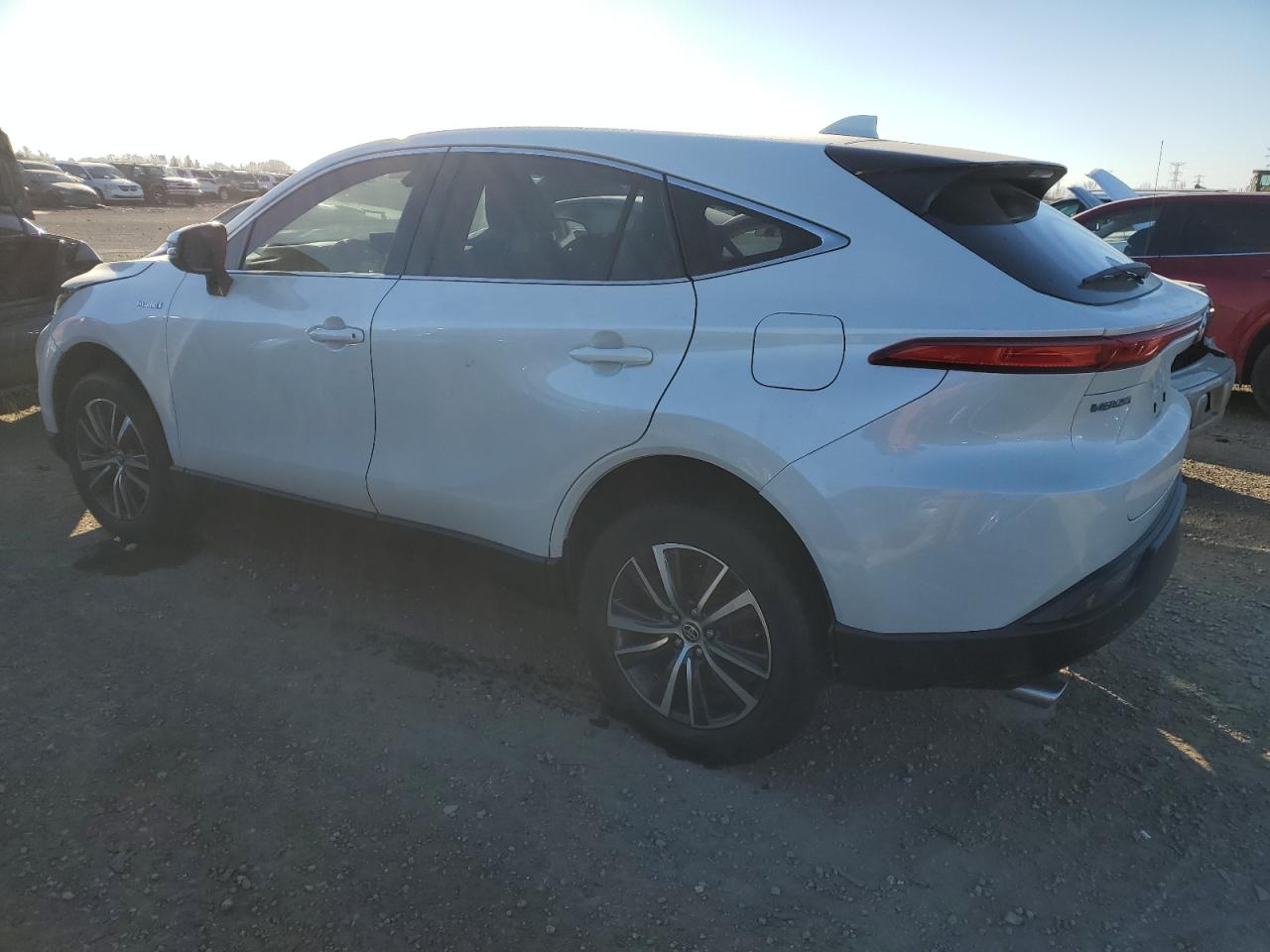 2021 Toyota Venza - Image 2