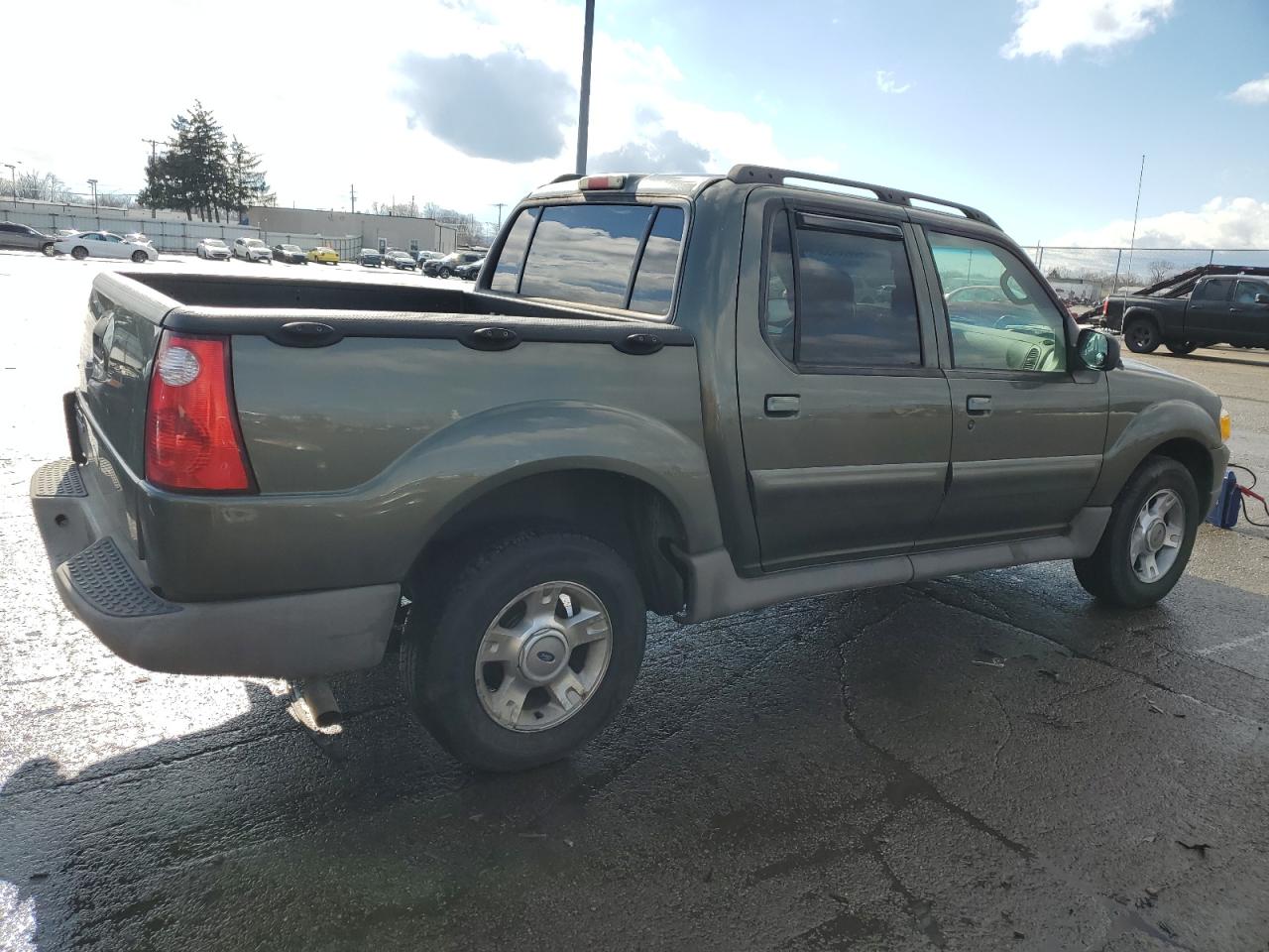 2003 Ford Explorer - Image 3