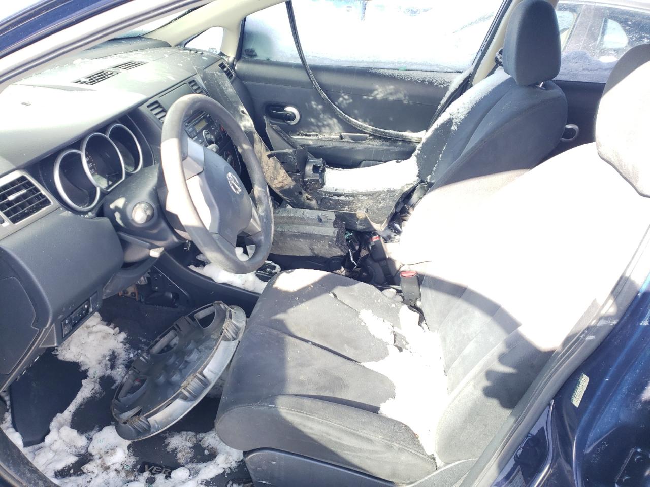 2009 Nissan Versa - Image 7