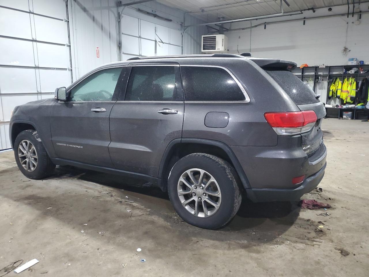 2015 Jeep Grand Cherokee - Image 2