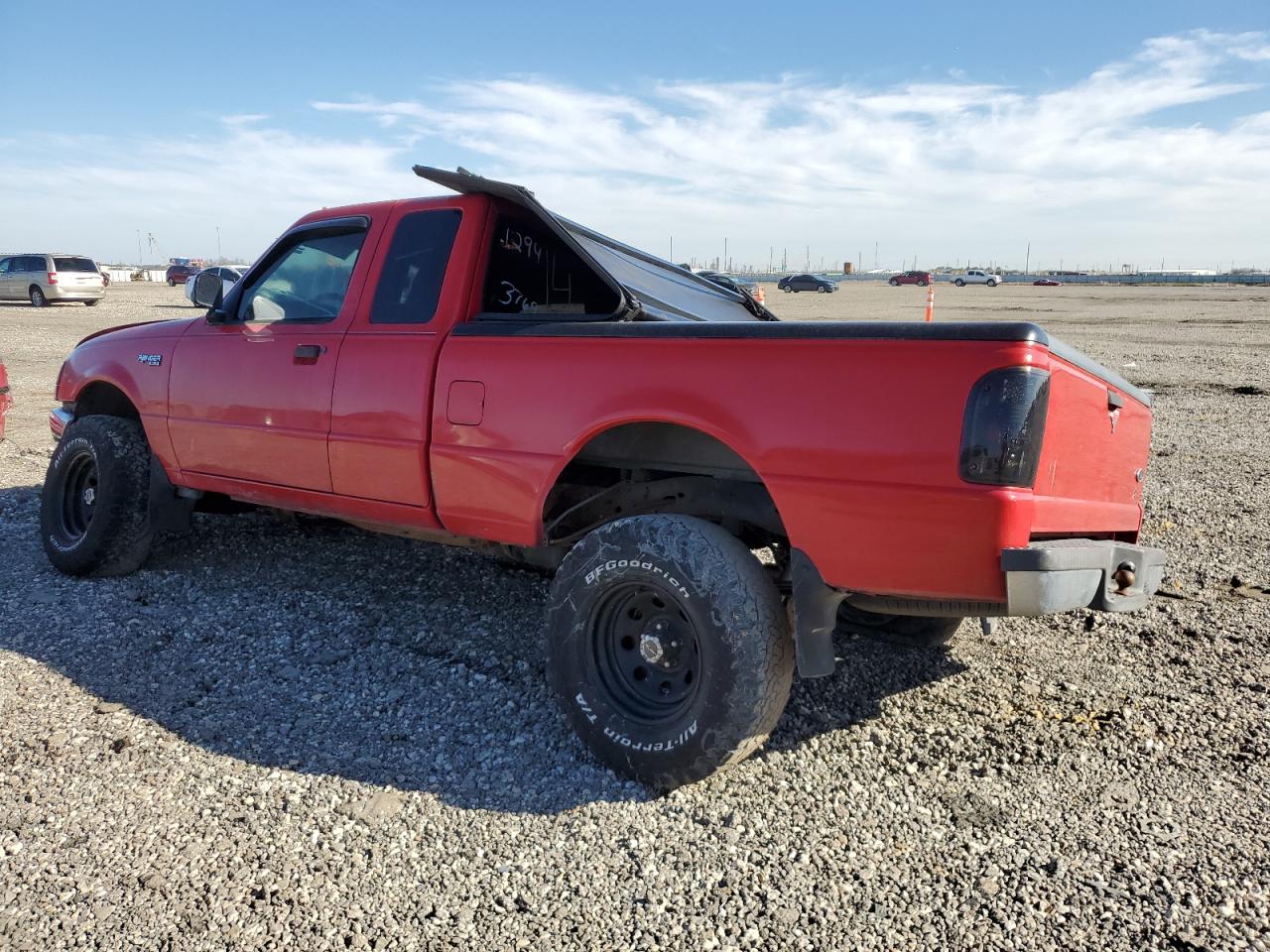 2000 Ford Ranger - Image 2