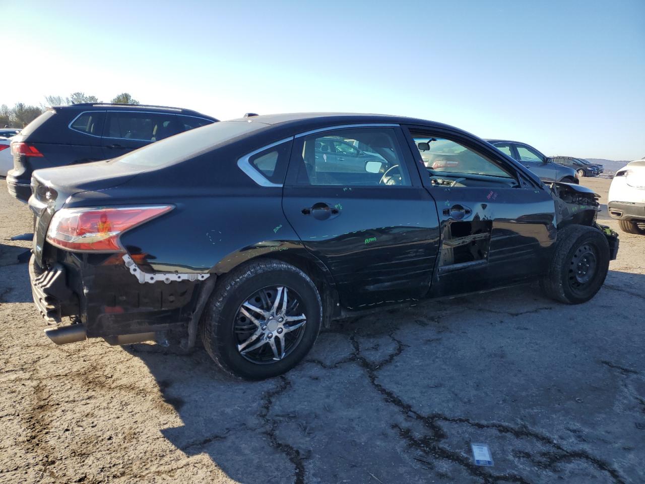 2014 Nissan Altima - Image 3