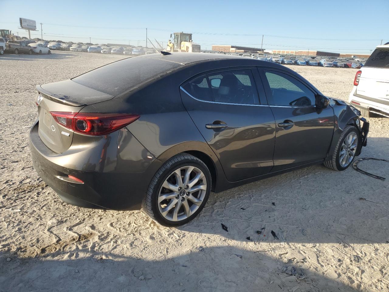 2014 Mazda 3 - Image 3