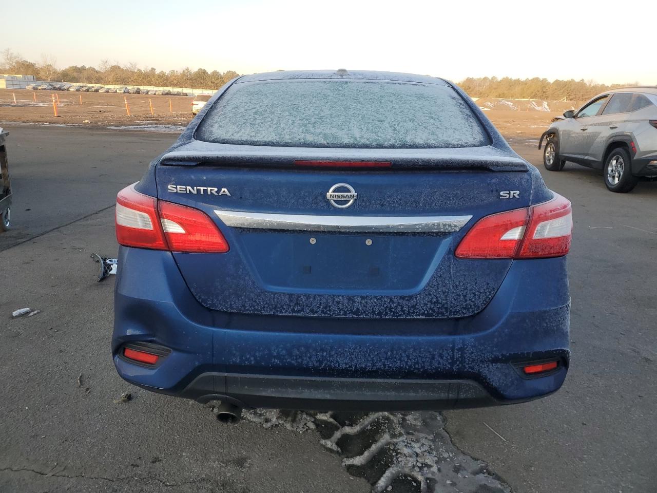 2017 Nissan Sentra - Image 6
