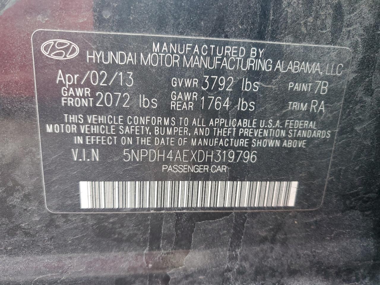 2013 Hyundai Elantra - Image 12