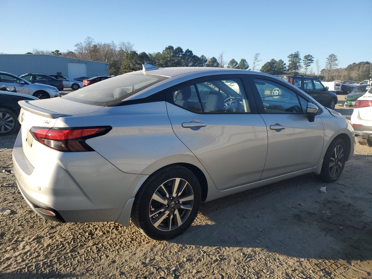 2020 Nissan Versa - Image 3