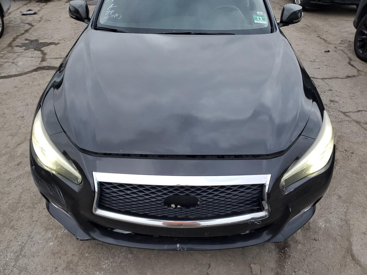 2015 Infiniti Q50 - Image 11