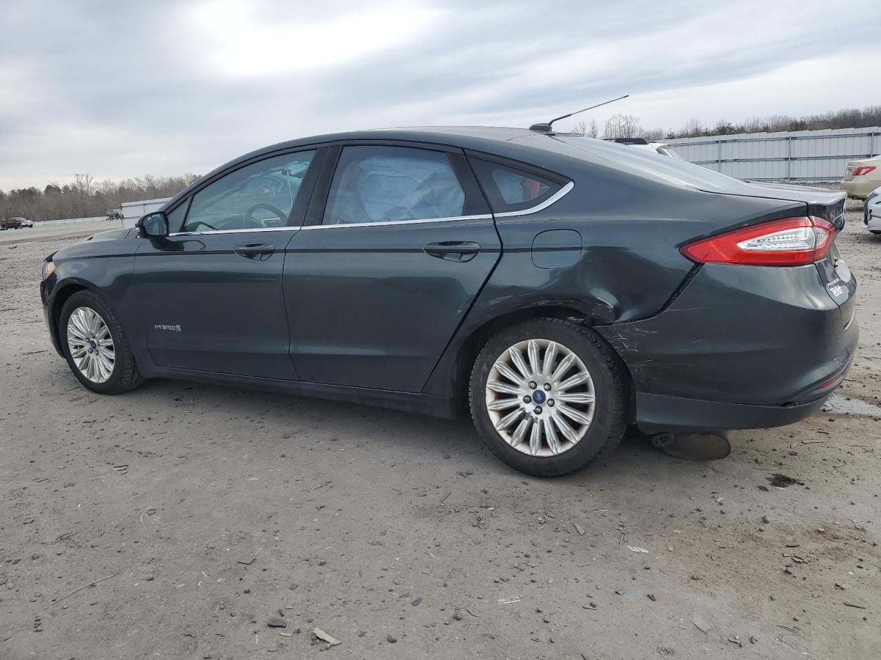 VIN 3FA6P0LUXFR149504 2015 FORD FUSION no.2