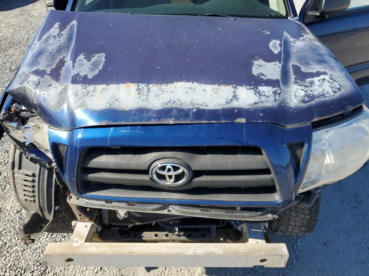 2005 Toyota Tacoma - Image 11
