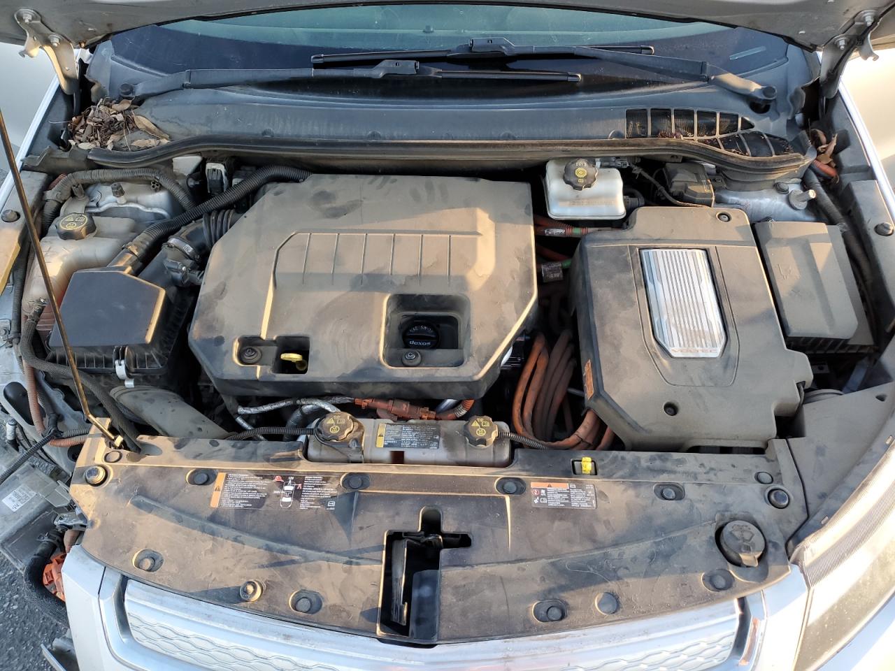 2014 Chevrolet Volt - Image 12