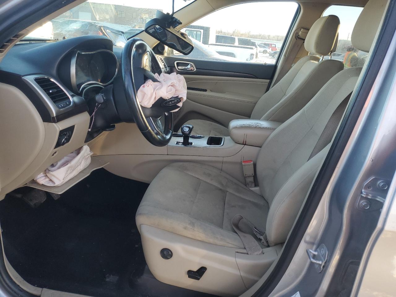 2014 Jeep Grand Cherokee - Image 7