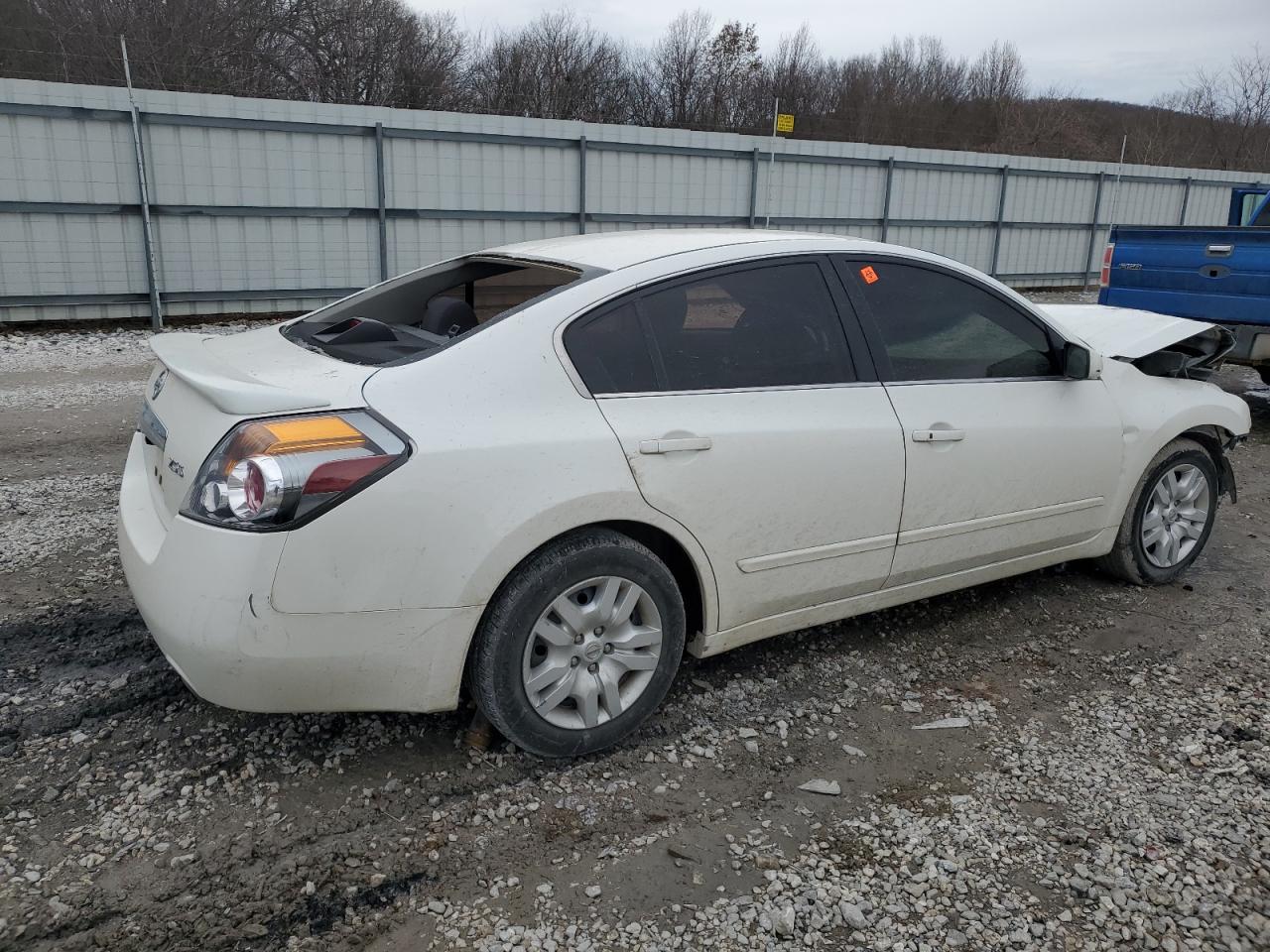 2011 Nissan Altima - Image 3