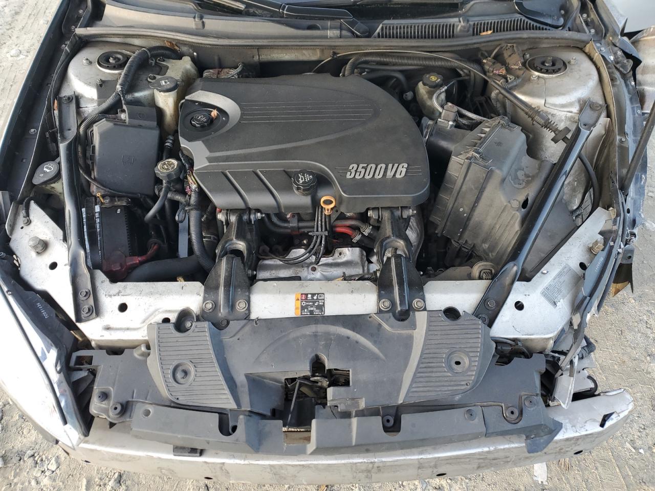 2011 Chevrolet Impala - Image 11