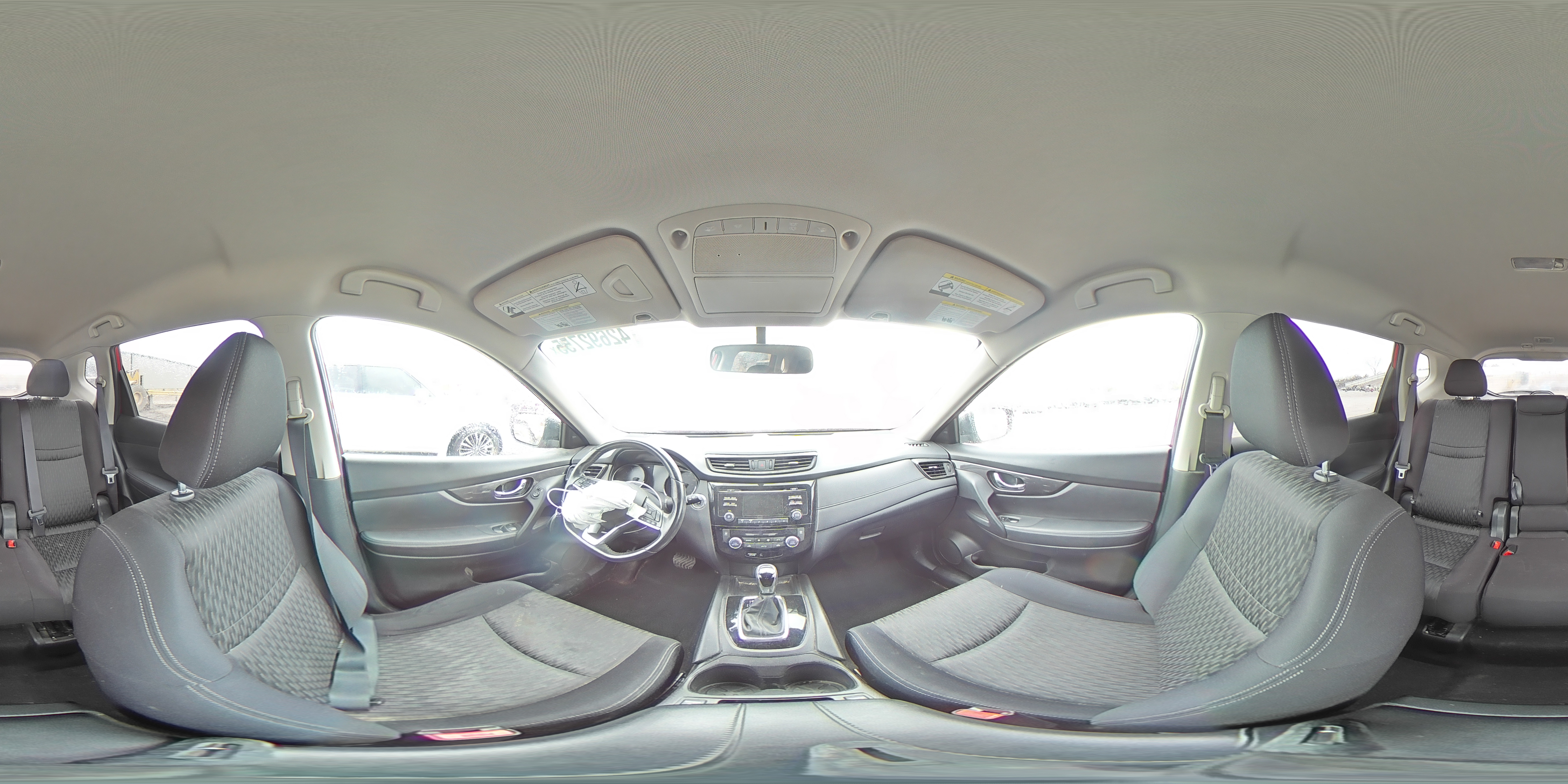 2017 Nissan Rogue - Image 15