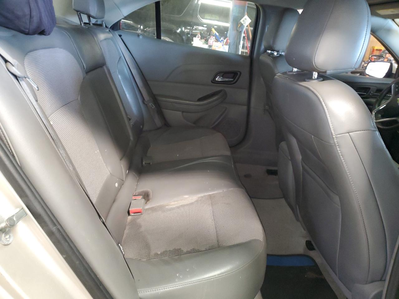 2015 Chevrolet Malibu - Image 11