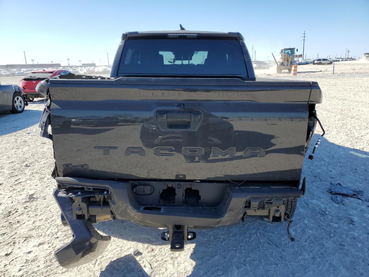 VIN: 3TMLB5JNXRM068699 2024 TOYOTA TACOMA