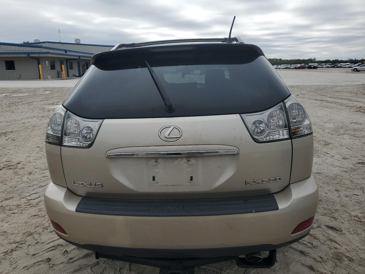 2005 Lexus RX - Image 6