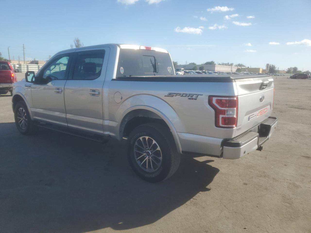 VIN 1FTEW1E58JFA69855 2018 FORD F-150 no.2