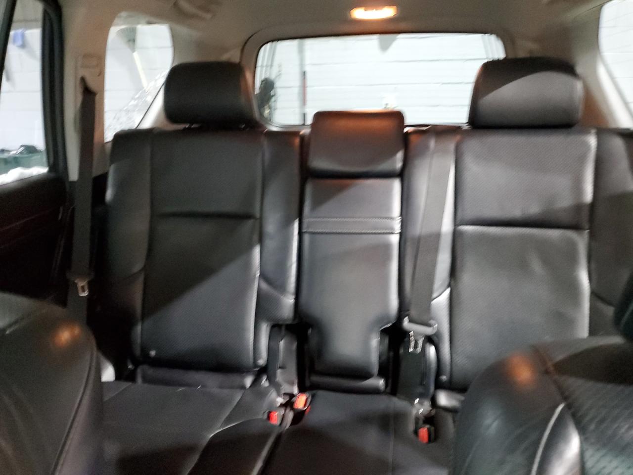 2010 Lexus GX - Image 10