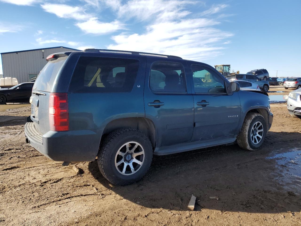 2007 Chevrolet Tahoe - Image 3