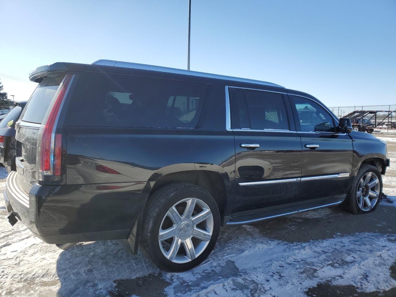 2016 Cadillac Escalade - Image 3