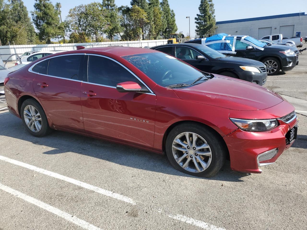 2017 Chevrolet Malibu - Image 4