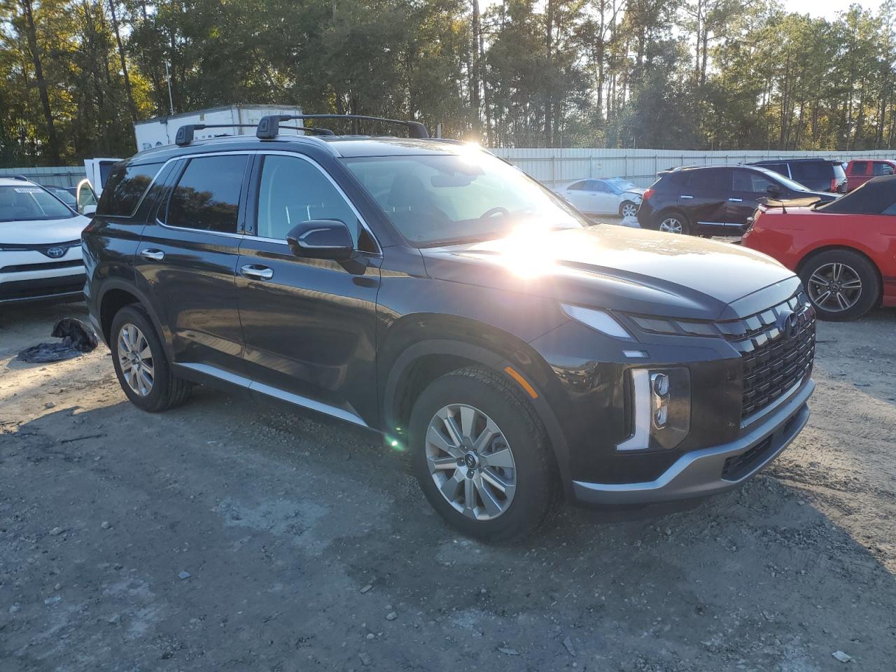2023 Hyundai Palisade - Image 4