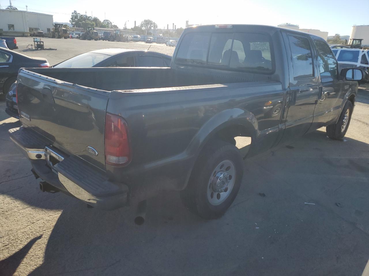 2005 Ford F250 - Image 3