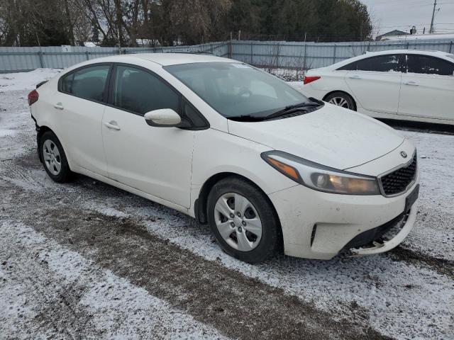  KIA FORTE 2017 Білий