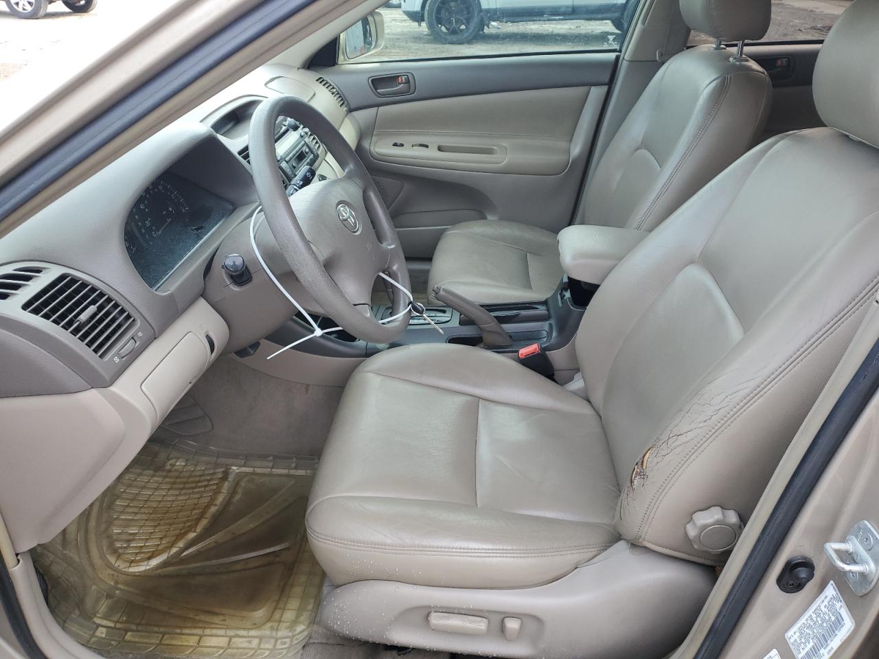 2003 Toyota Camry - Image 7