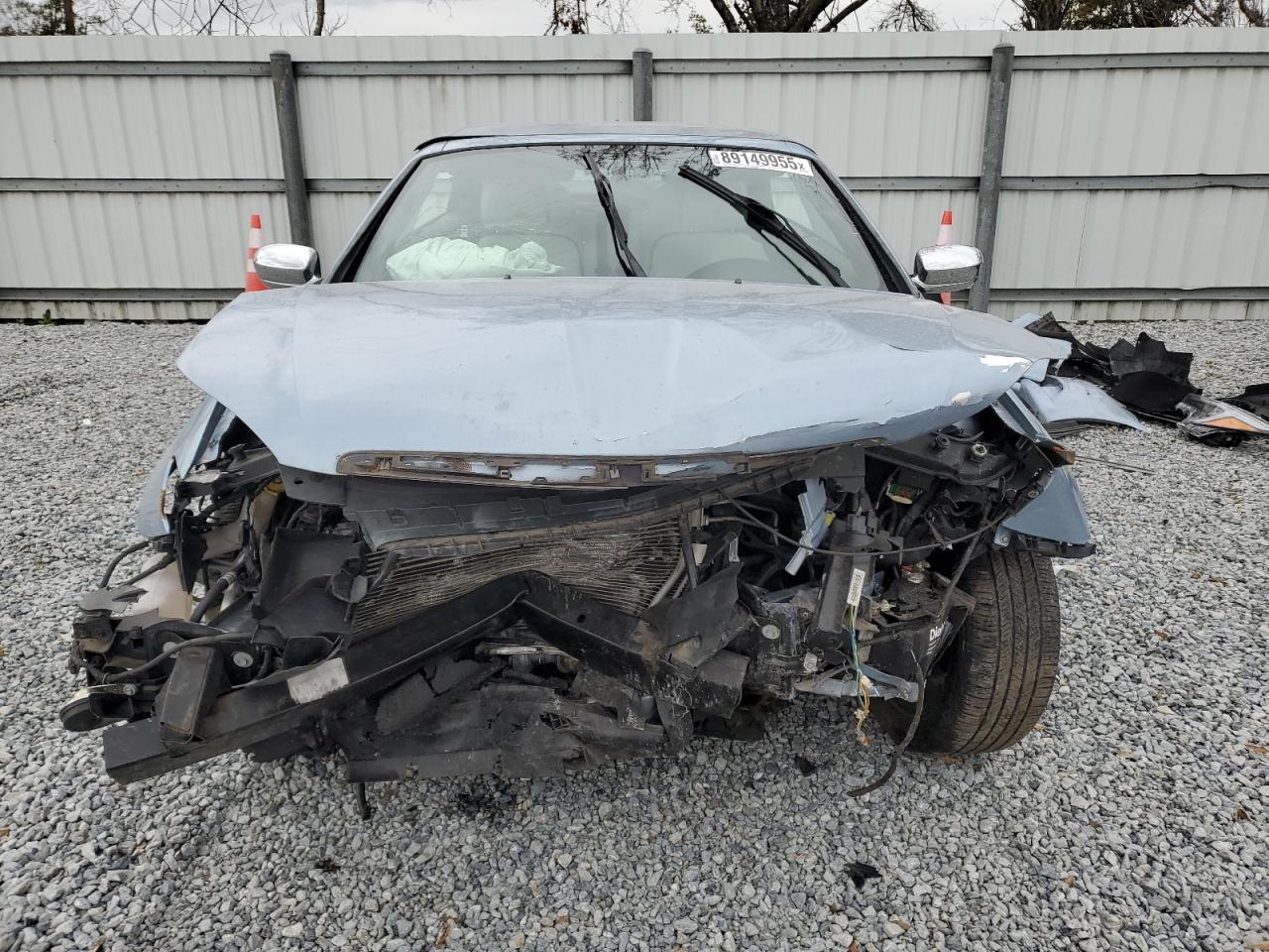 2013 Chrysler 200 - Image 5