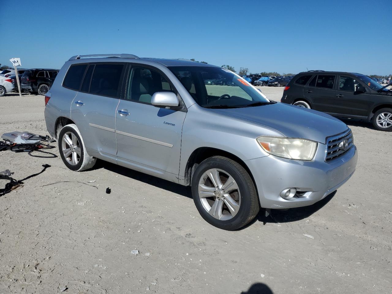 2009 Toyota Highlander - Image 4