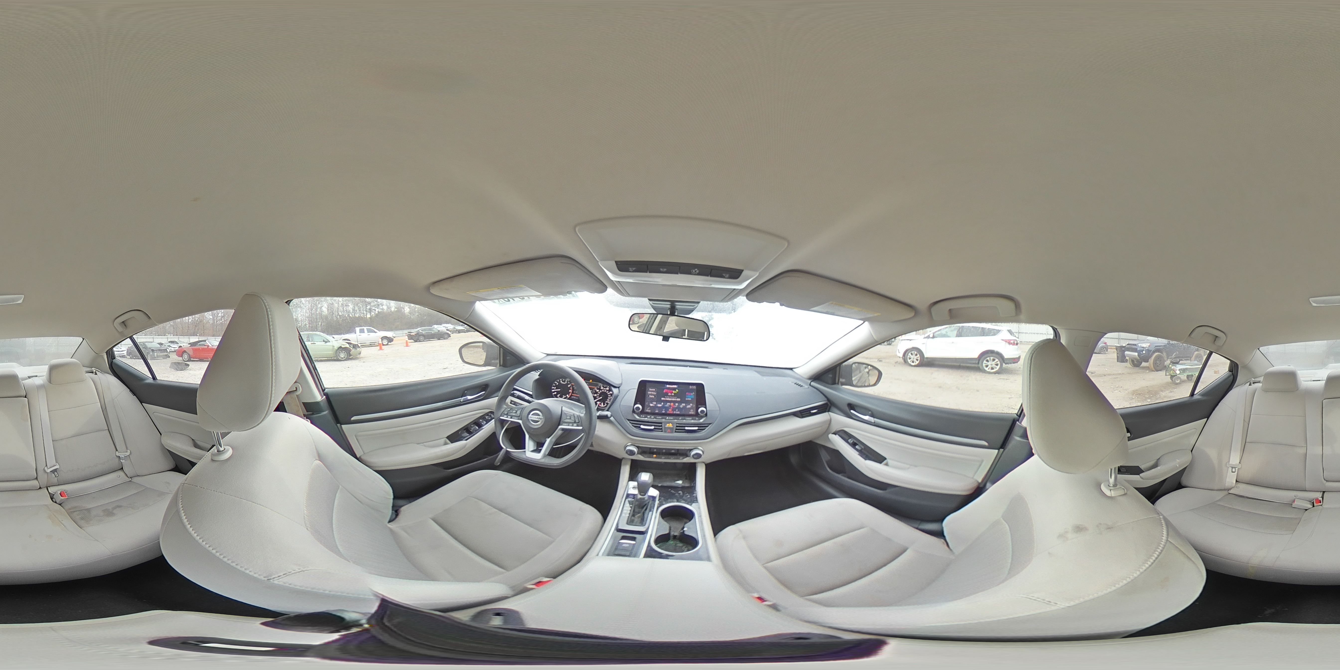 2021 Nissan Altima - Image 14