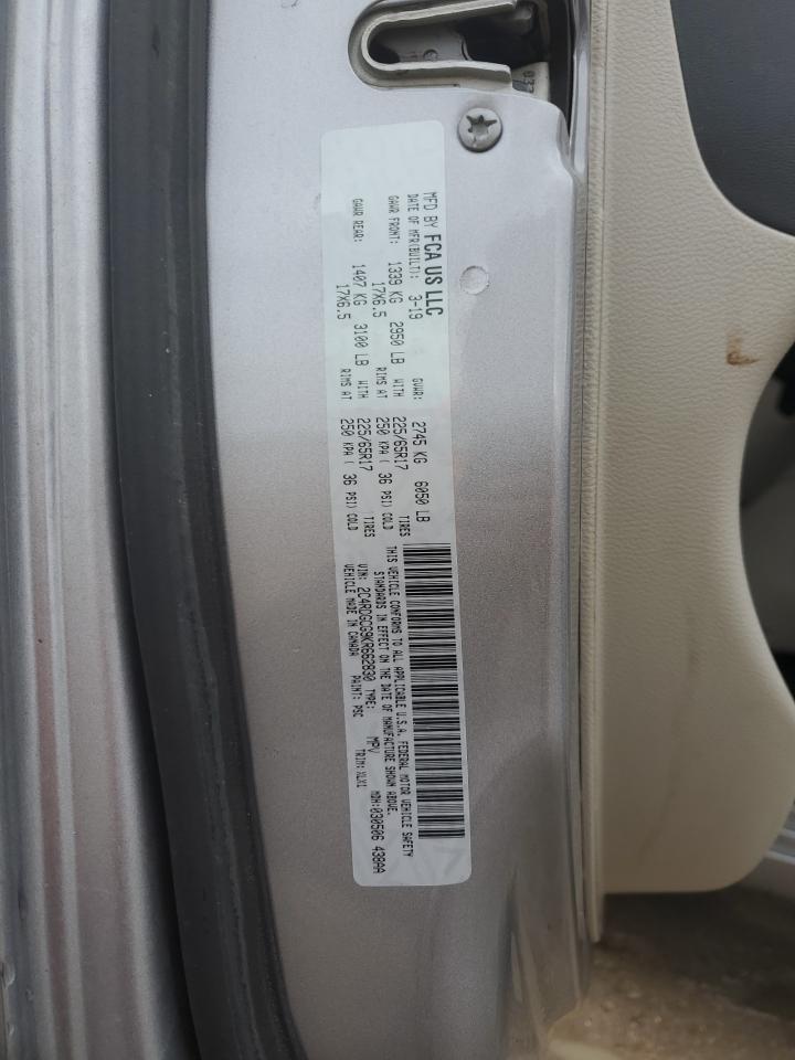 2019 Dodge Caravan - Image 13