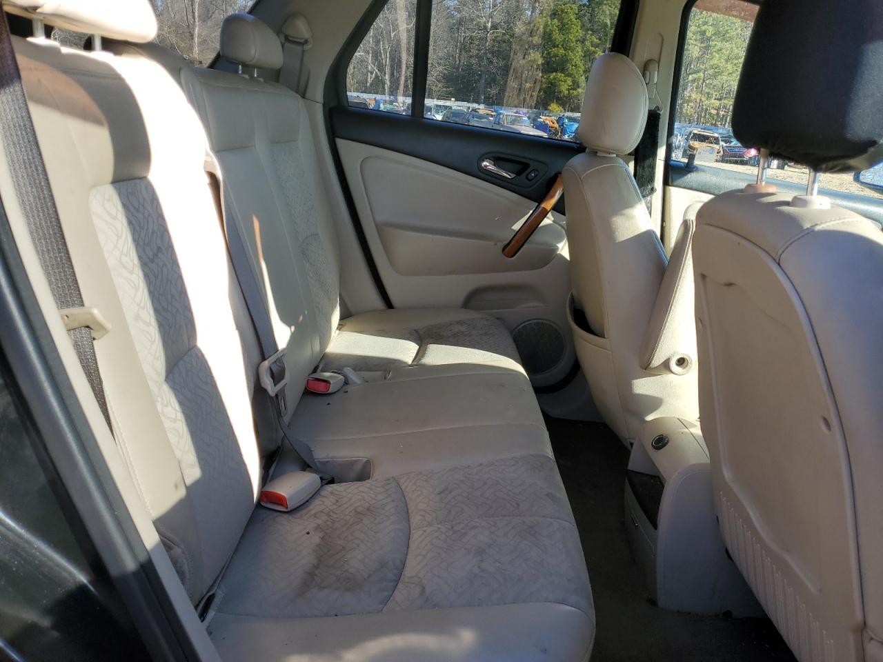 2006 Saturn VUE - Image 12
