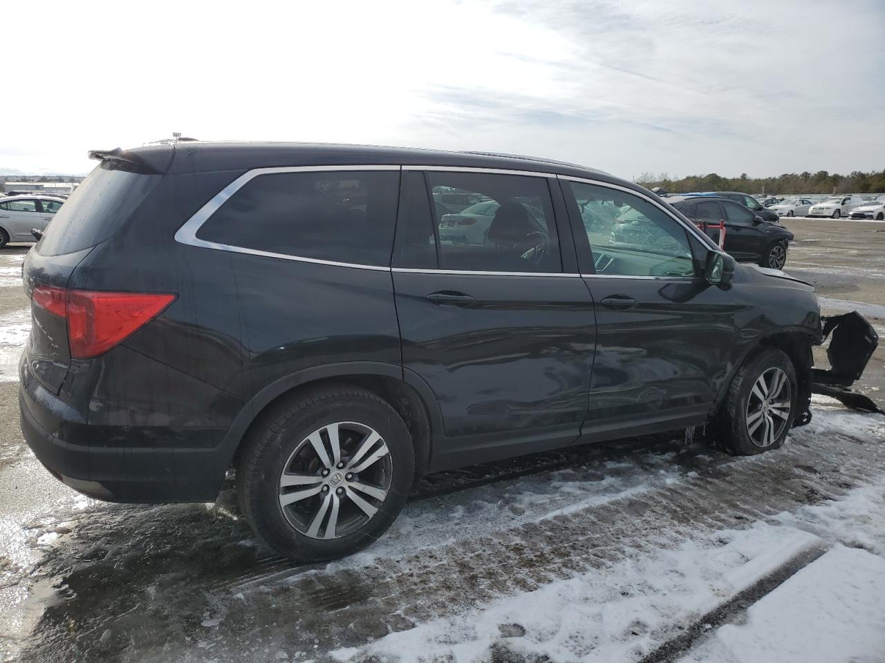 2016 Honda Pilot - Image 3