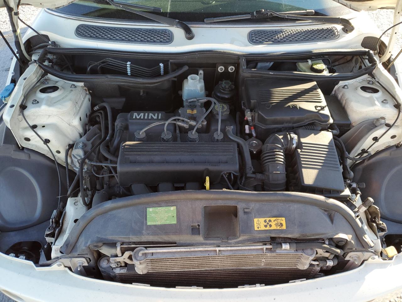 2006 MINI Cooper - Image 13