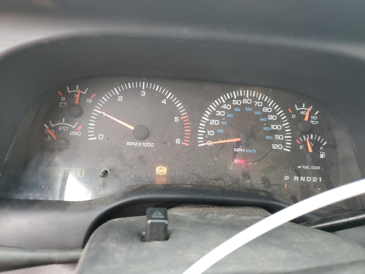 1998 Dodge RAM - Image 9