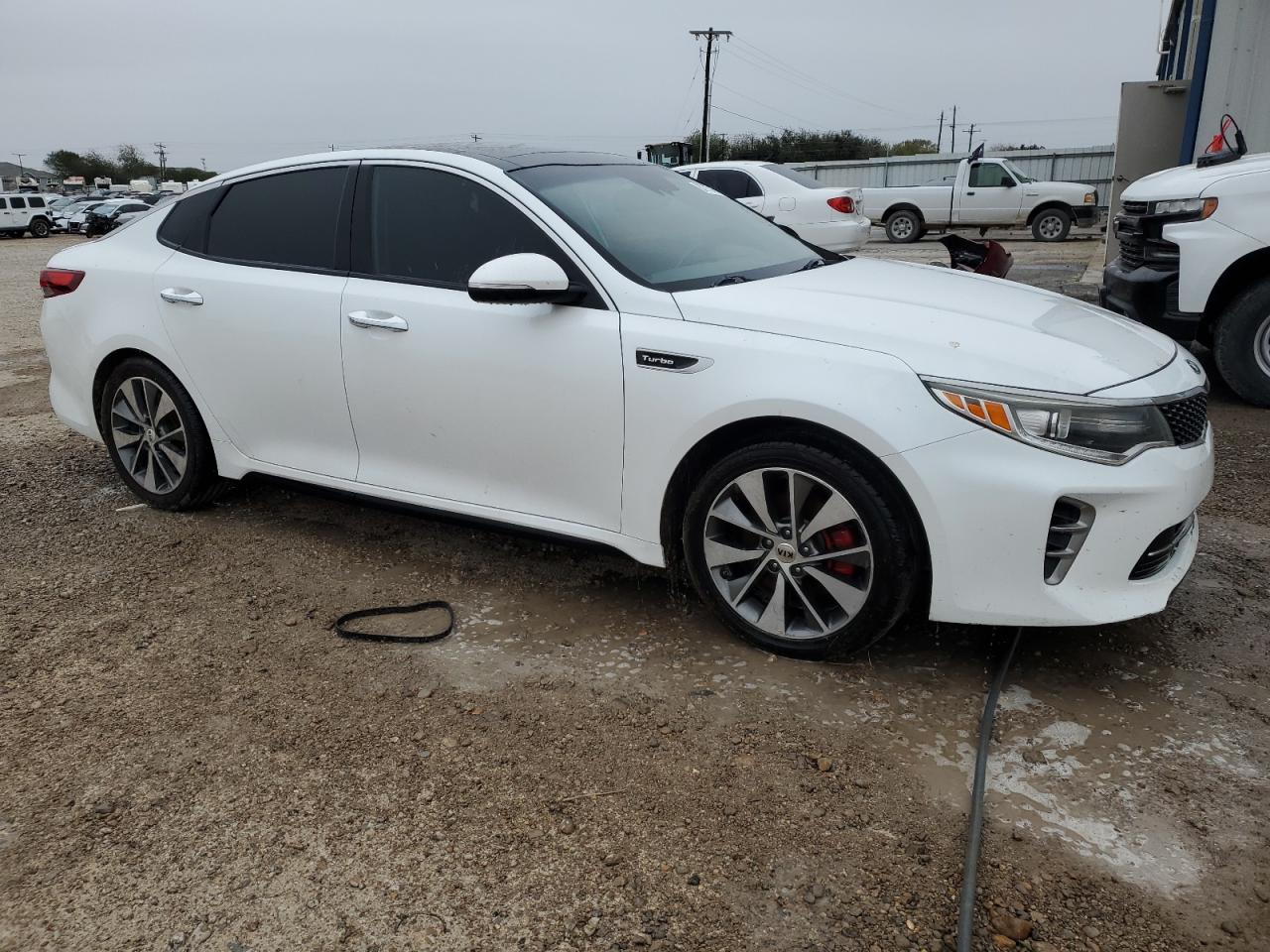 VIN 5XXGW4L22GG091556 2016 KIA OPTIMA no.4