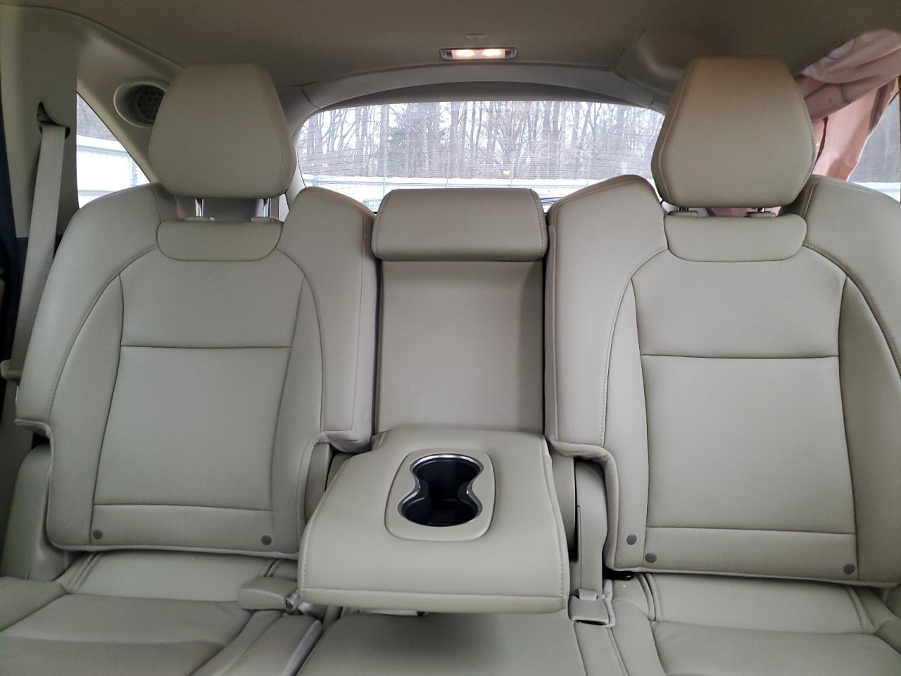 2017 Acura MDX - Image 10