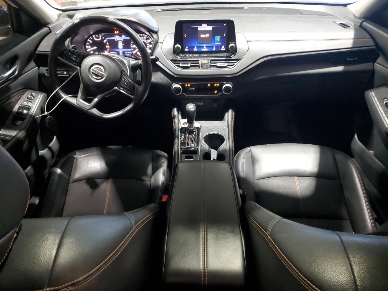 2021 Nissan Altima - Image 8