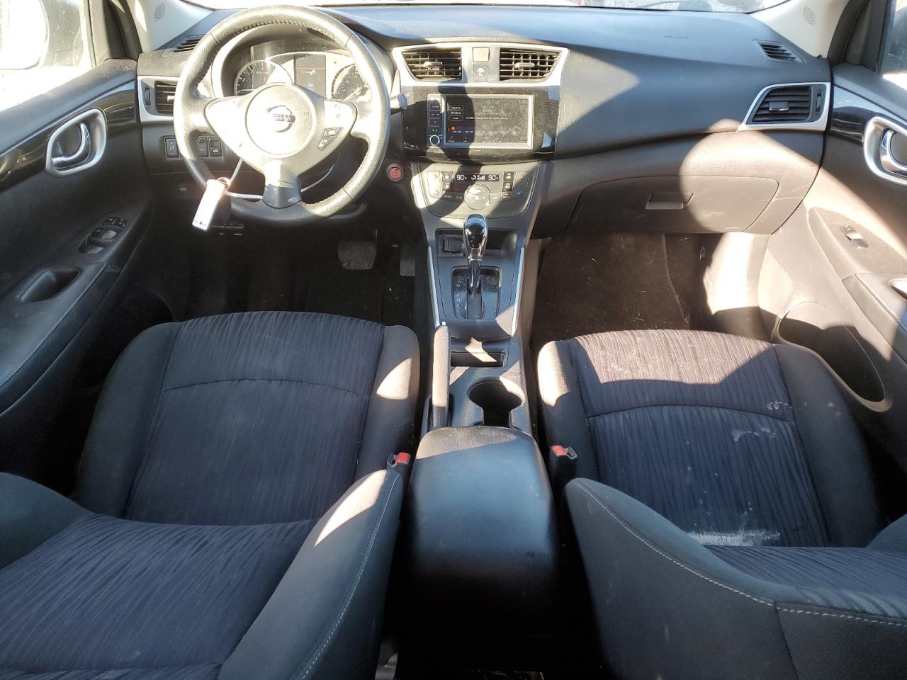 2019 Nissan Sentra - Image 8