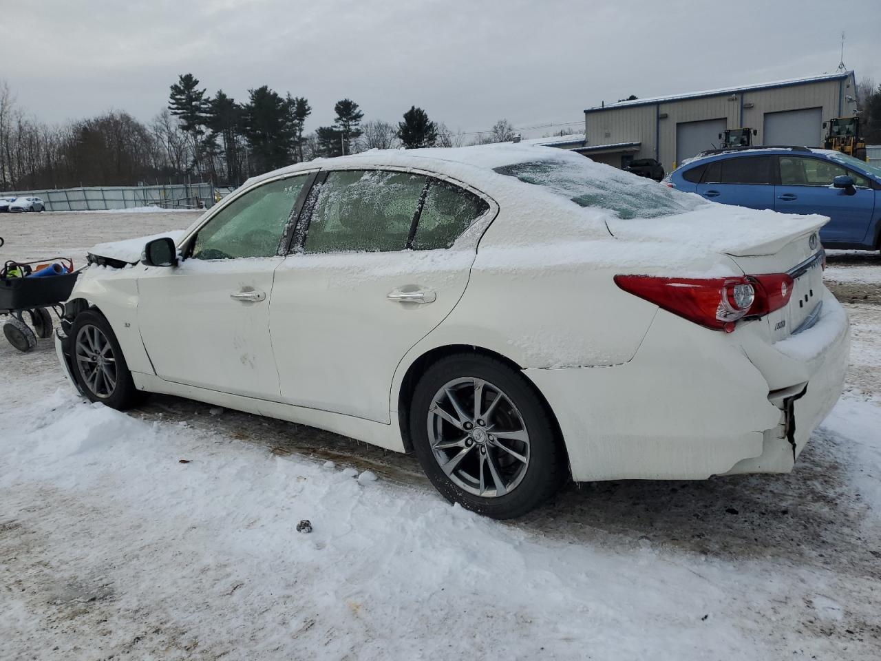 2015 Infiniti Q50 - Image 2