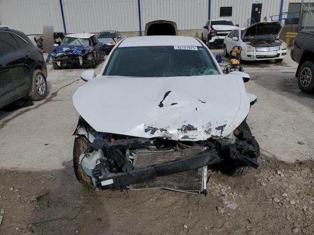  HYUNDAI ELANTRA 2019 White