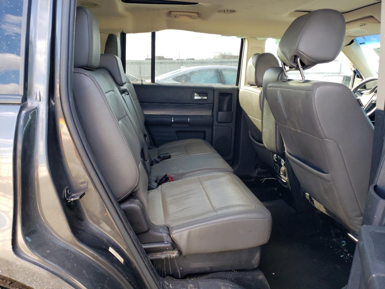 2016 Ford Flex - Image 11