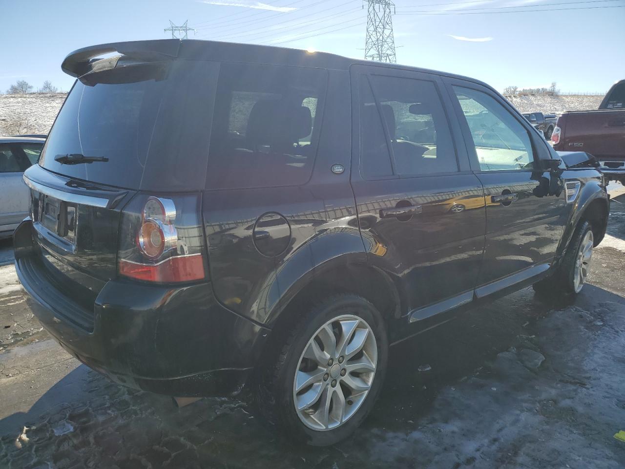 2014 Land Rover LR2 - Image 3