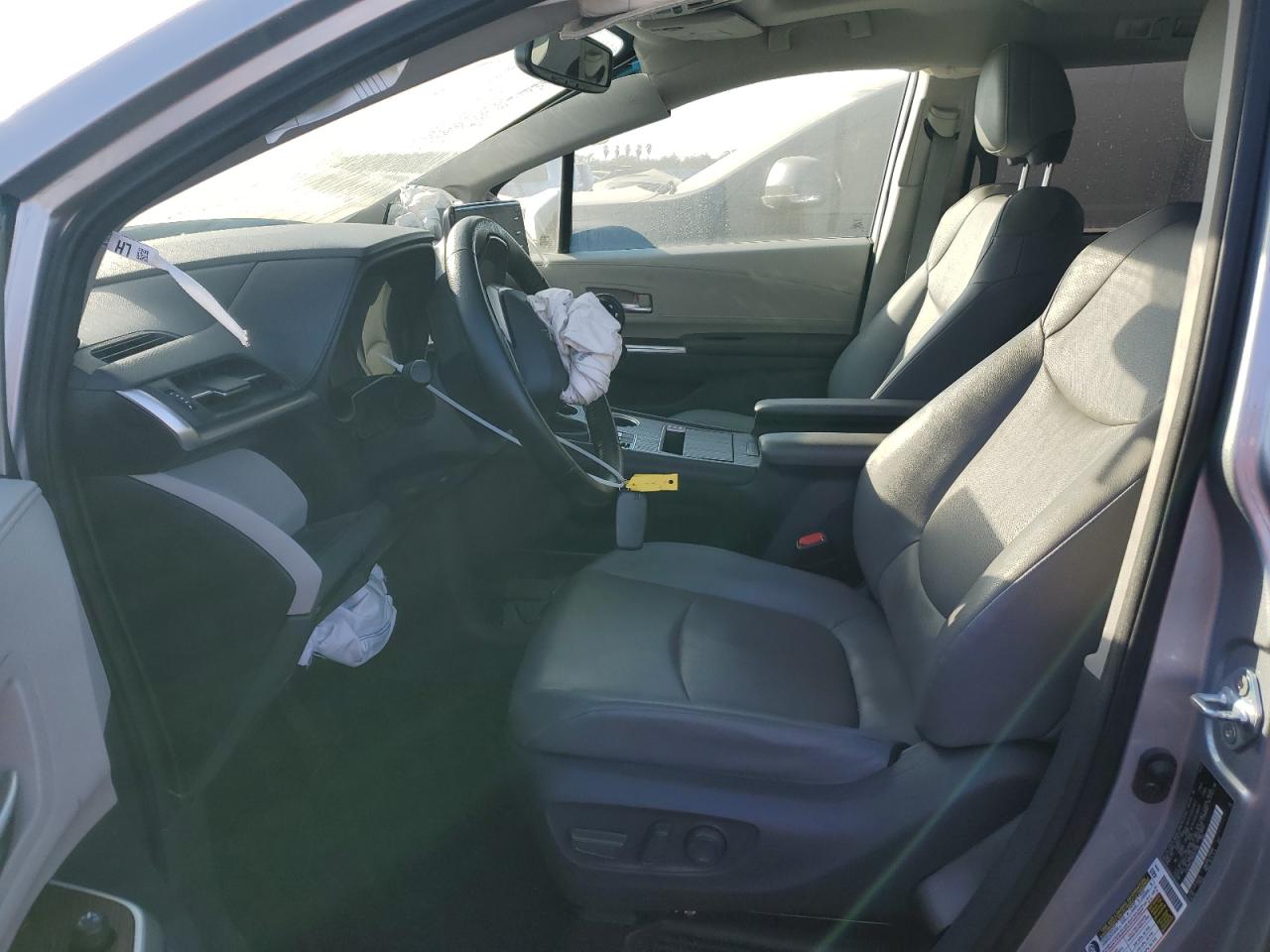 2021 Toyota Sienna - Image 7