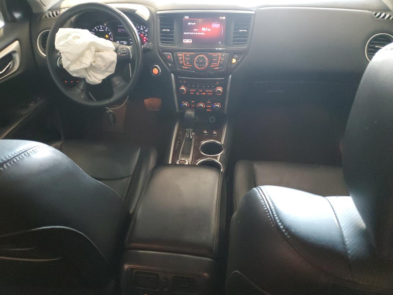 2013 Nissan Pathfinder - Image 8