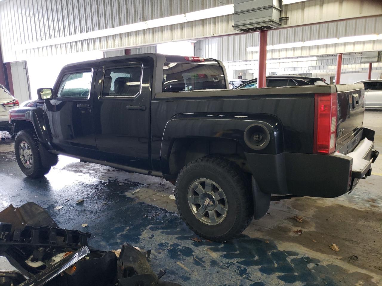 2009 Hummer H3 - Image 2